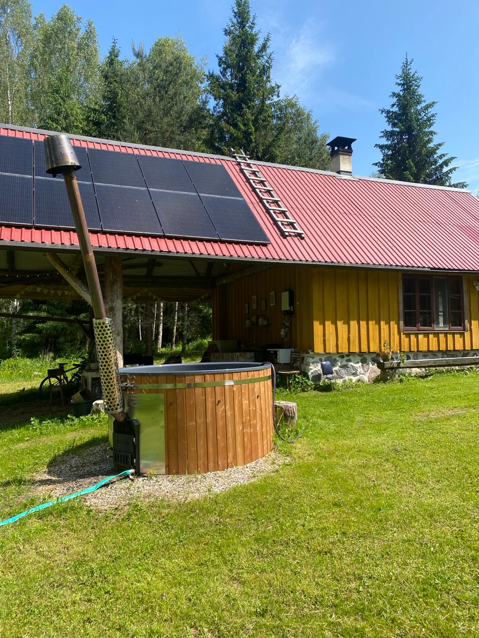 Vahi talu õu ja kümblustünn